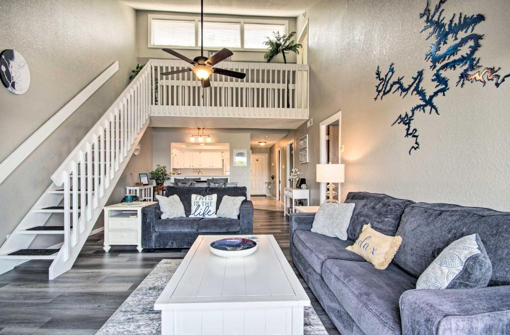 Waterfront Ozark Gem with Pool Access and Lake Views! photo 2