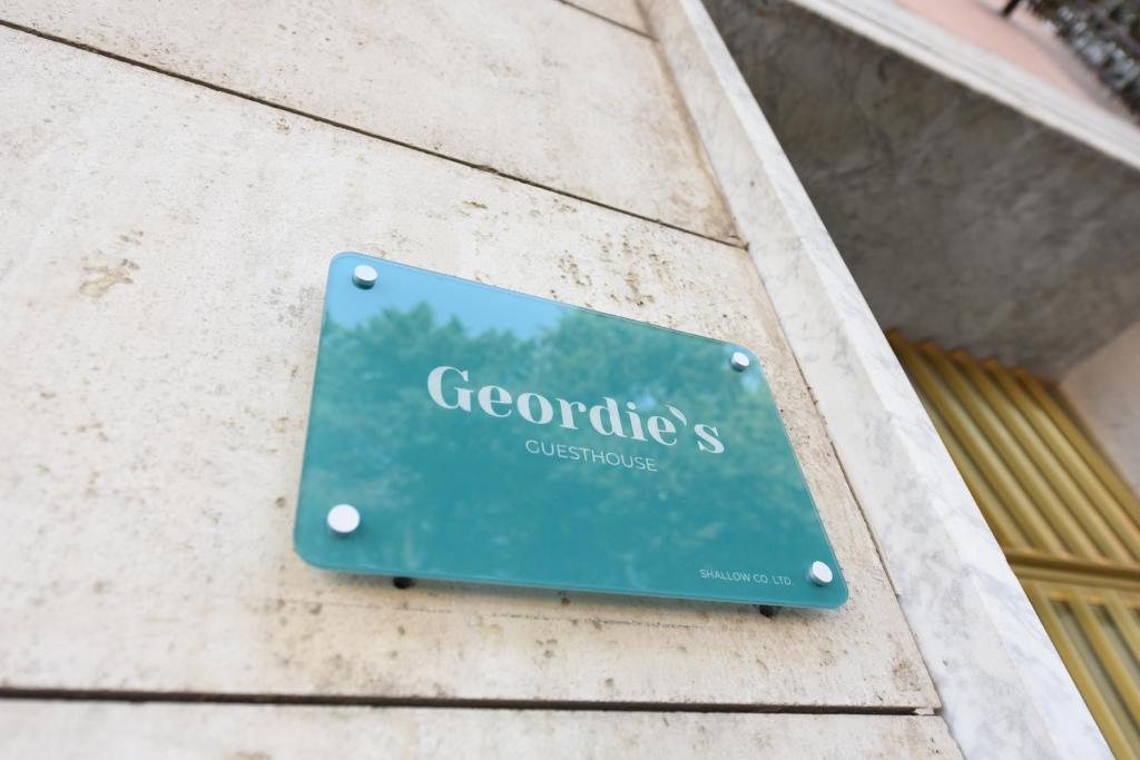 Geordie's - Tap to explore photos