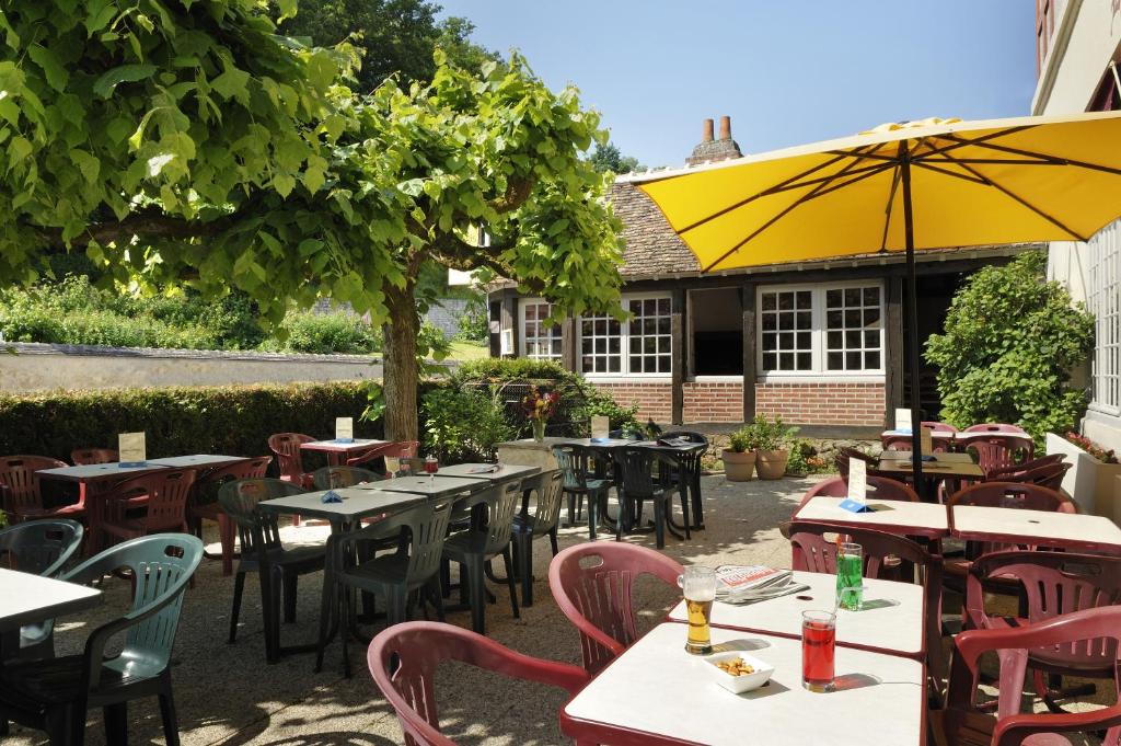 Hostellerie Du Chateau photo 3