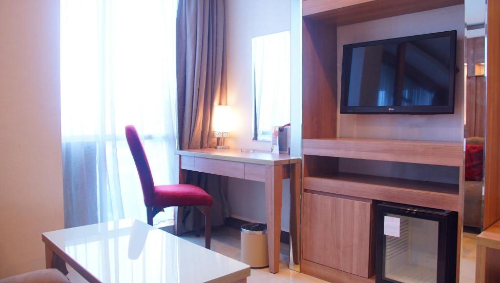 Сьюит (Полулюкс), GP Mega Kuningan Hotel