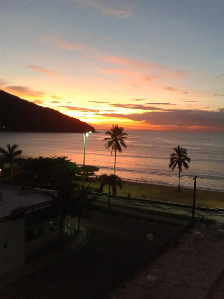 PÉ NA AREIA - Frente a Piscina e ao Mar photo 1