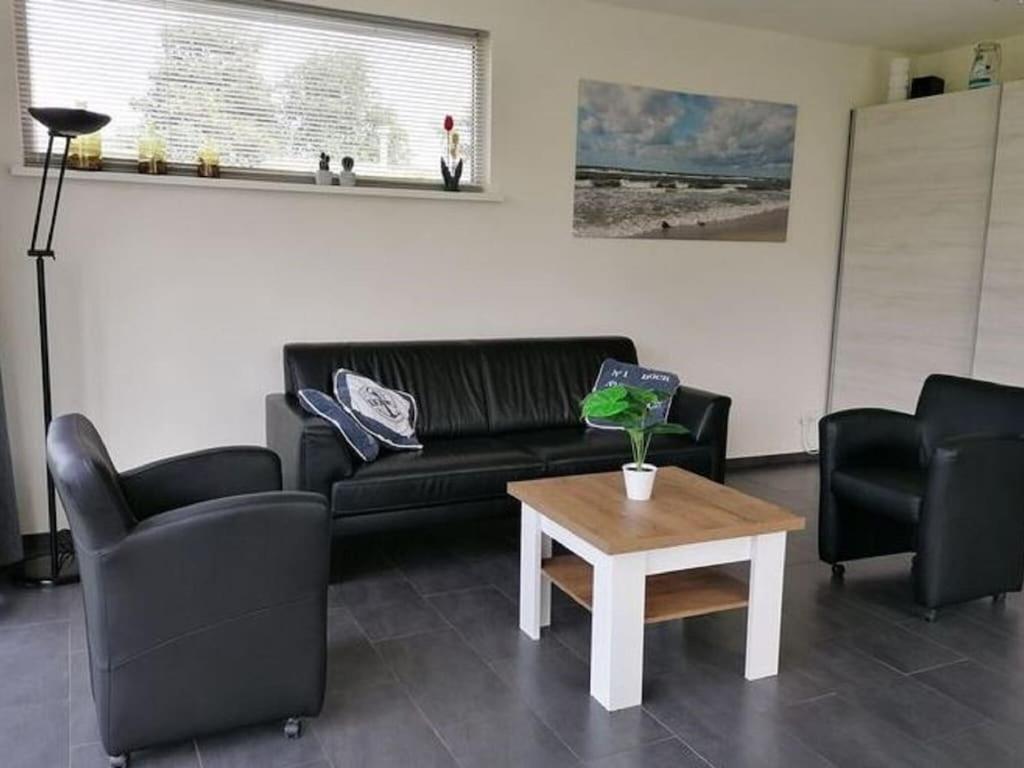Bright Holiday Home in Noordwijk near Sea photo 1