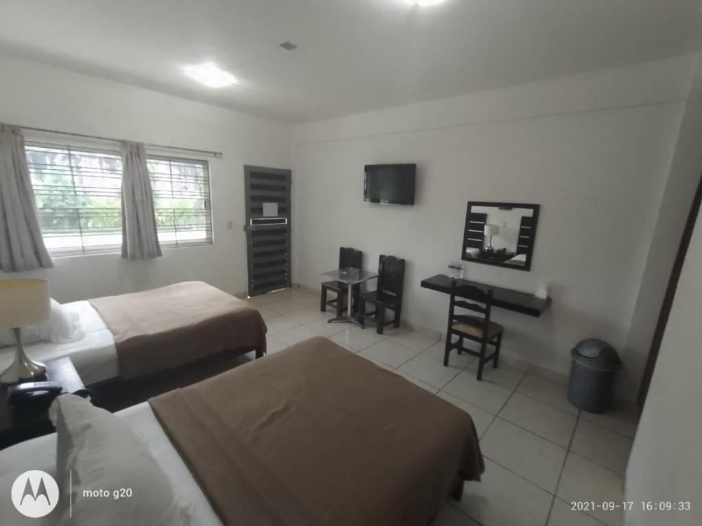 Hotel & Suites Mo Sak photo 4