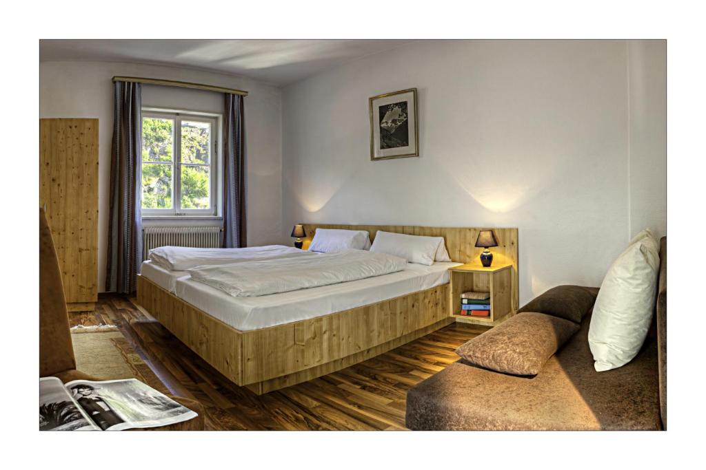 Alpenhotel photo 3