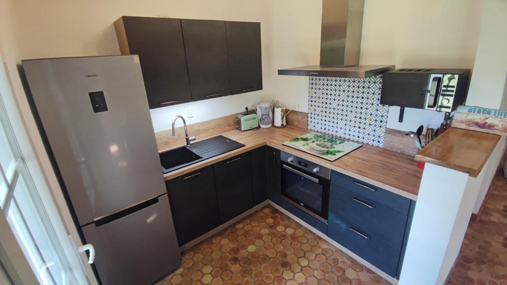 Maison 400m Océan avec jardin clos et ombragé photo 3