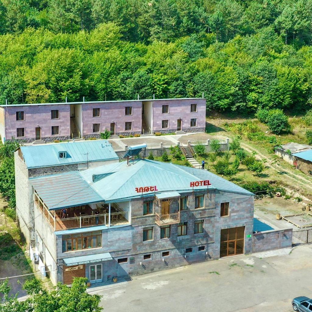 Yeghevnut Hotel photo 3