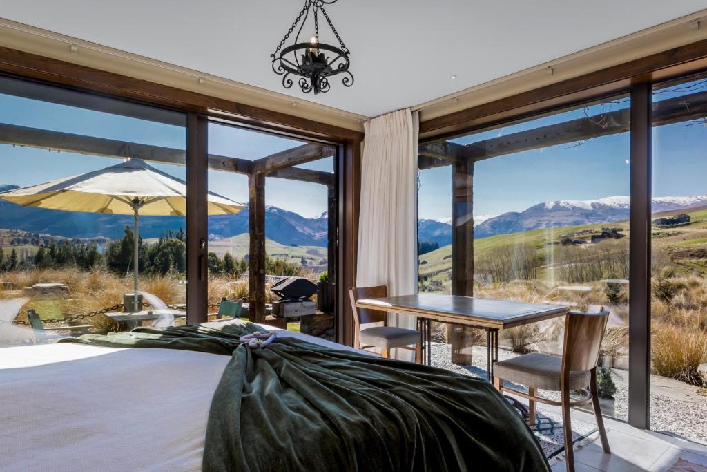 HawkRidge Alpine Suite photo 1