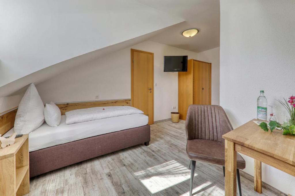 Hotel Waldfrieden "Das kleine Hotel" photo 1