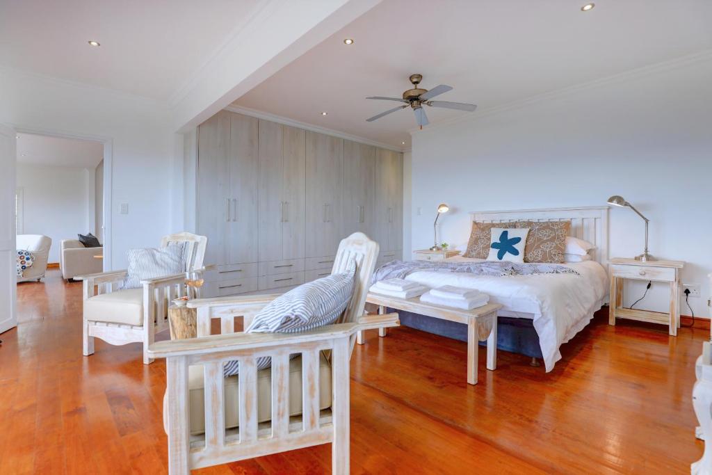 Beach House 11A photo 1