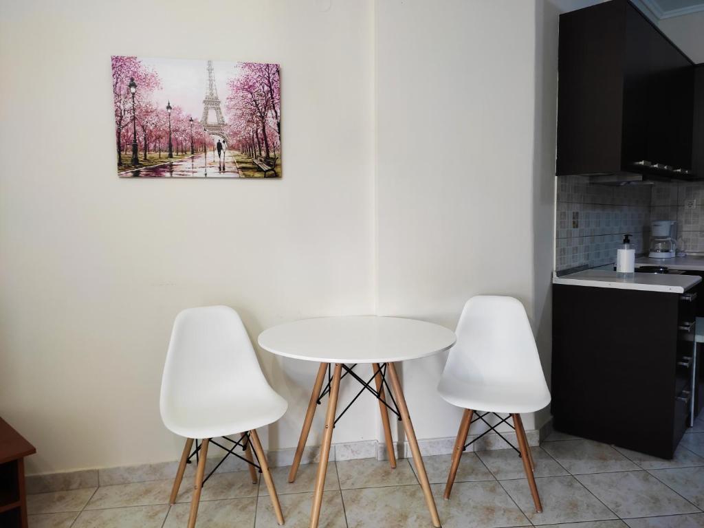 Anastasia's & Despoina's Apartment photo 2