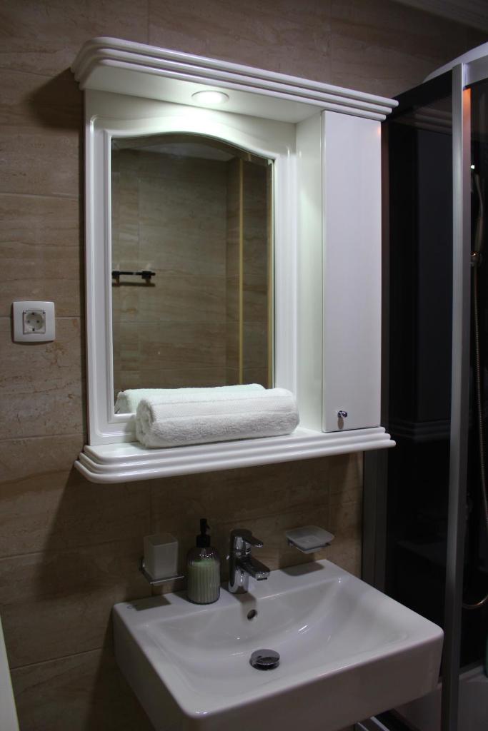 Exceptional Accommodation photo 1