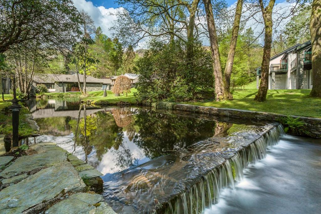 Langdale Hotel & Spa photo 1