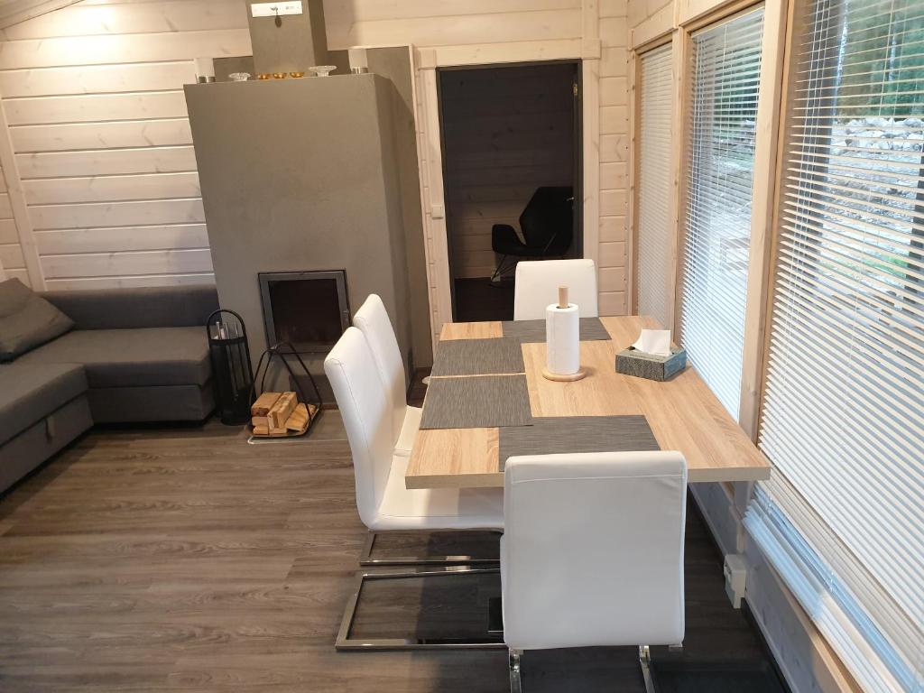 Adeli Holiday Cottage Ellivuori photo 3