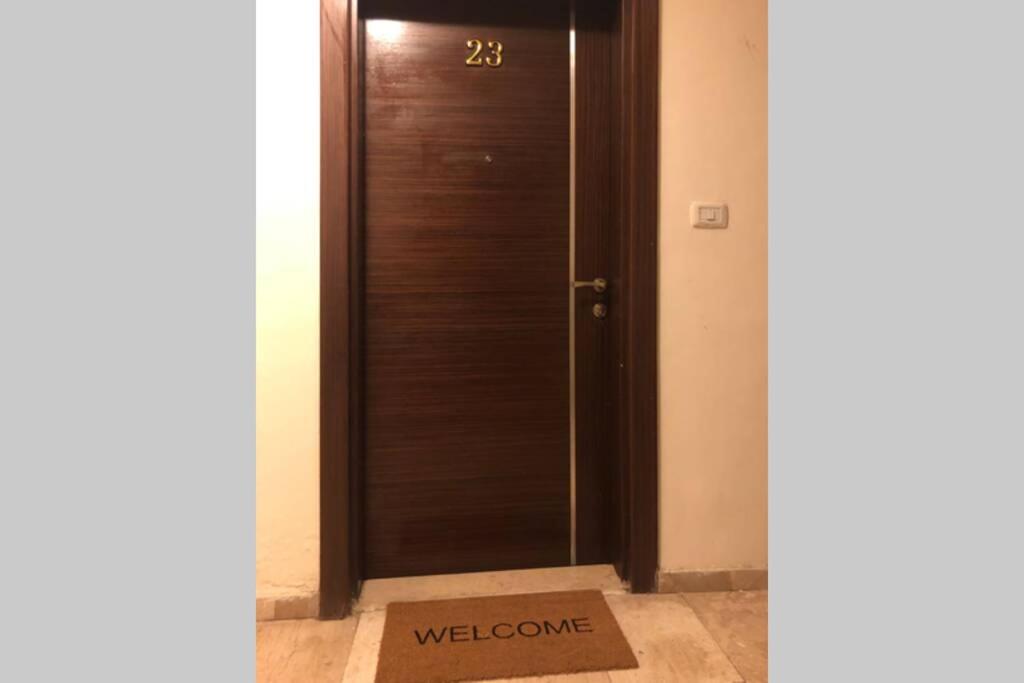 Luxury Apartment in Awesome Location in Amman photo 4