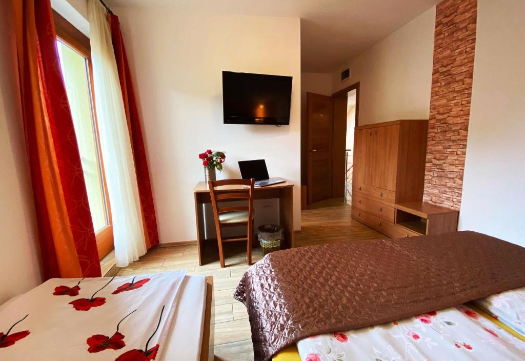 Guesthouse Mesec Zaplana photo 2