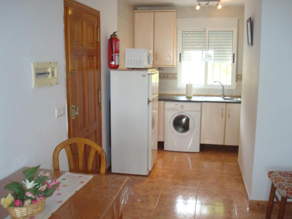 Apt on the ground floor, with a large terrace, two bedrooms and Ac photo 1