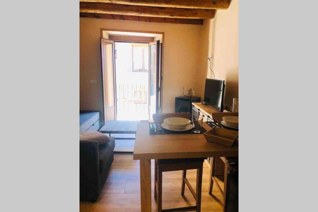 Puigcerdá Centro. Acogedor apartament en el pueblo photo 3