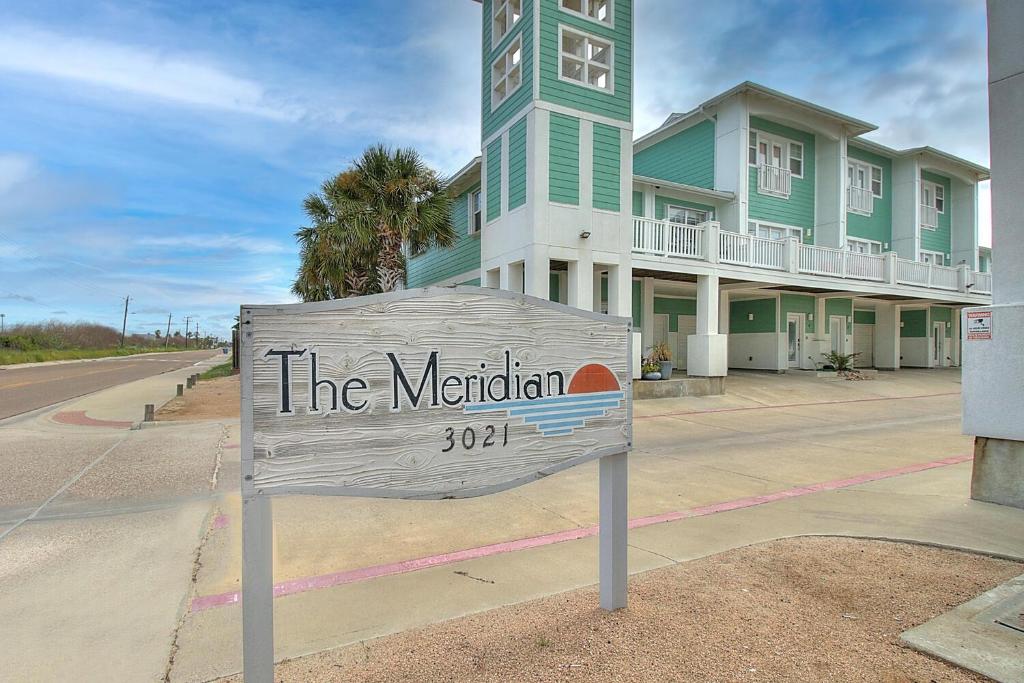 Meridian Condos 1 photo 1