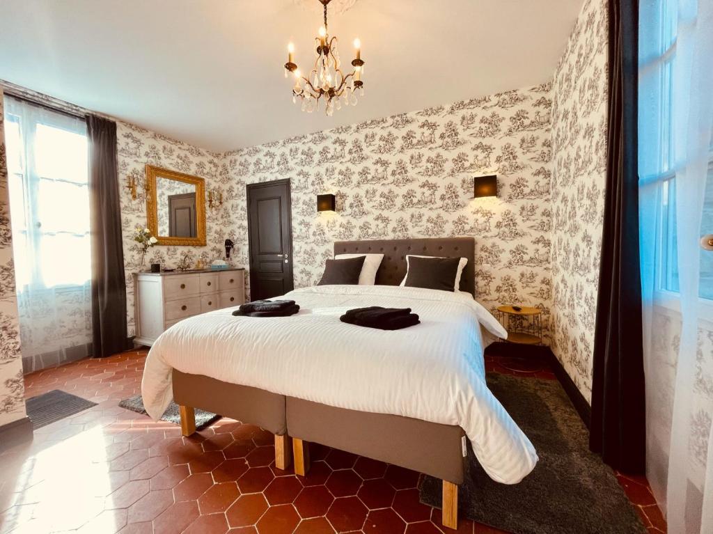 Château du Prieuré Évecquemont Room Type - One-Bedroom Apartment with Garden View