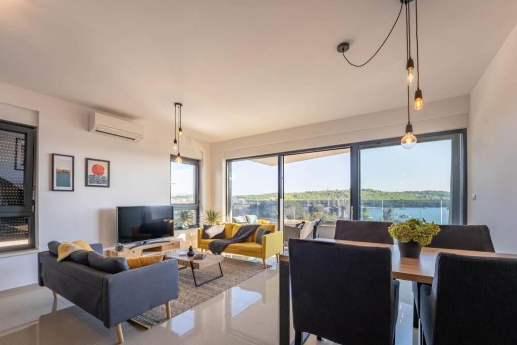 Apartment Emarin photo 1
