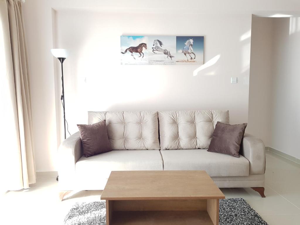 Northern C y p r u s Trikomo, Iskele, Long Beach, Caesar Resort apartment Cornelius 21 photo 4