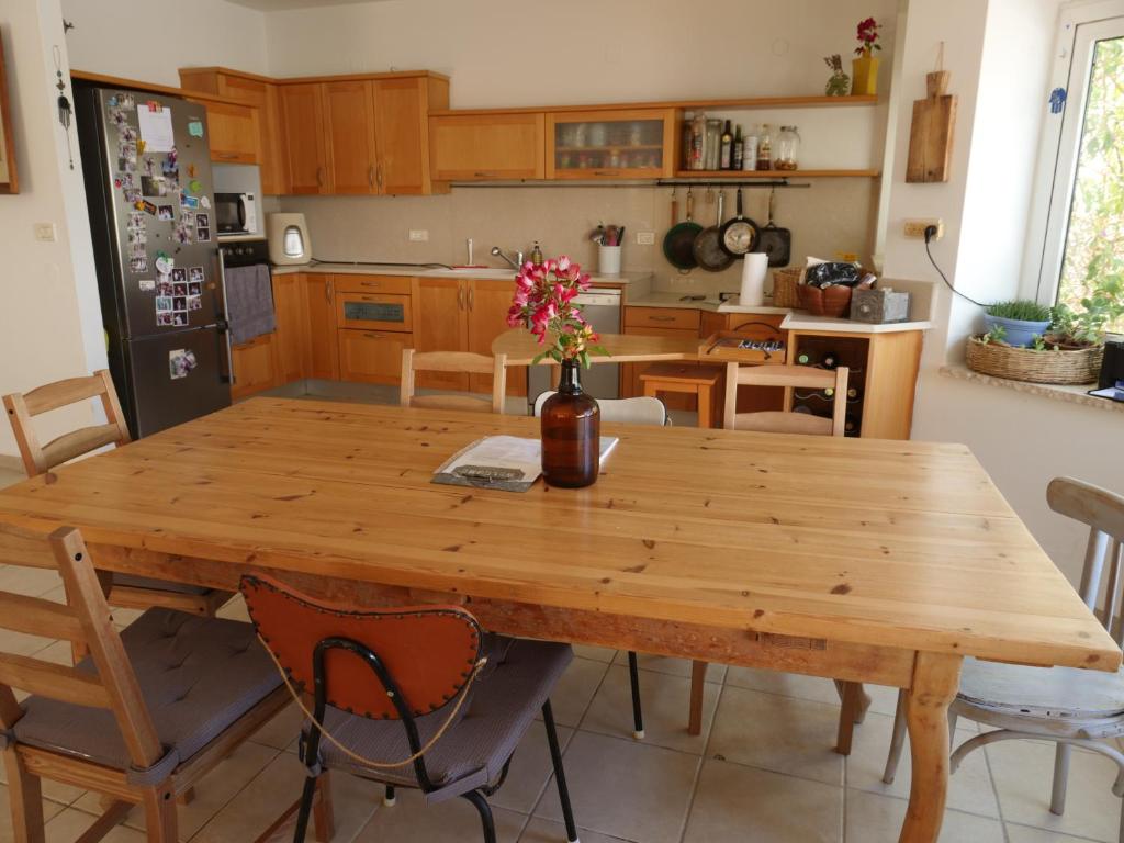 Oren's place - perfect for families & friend's photo 3