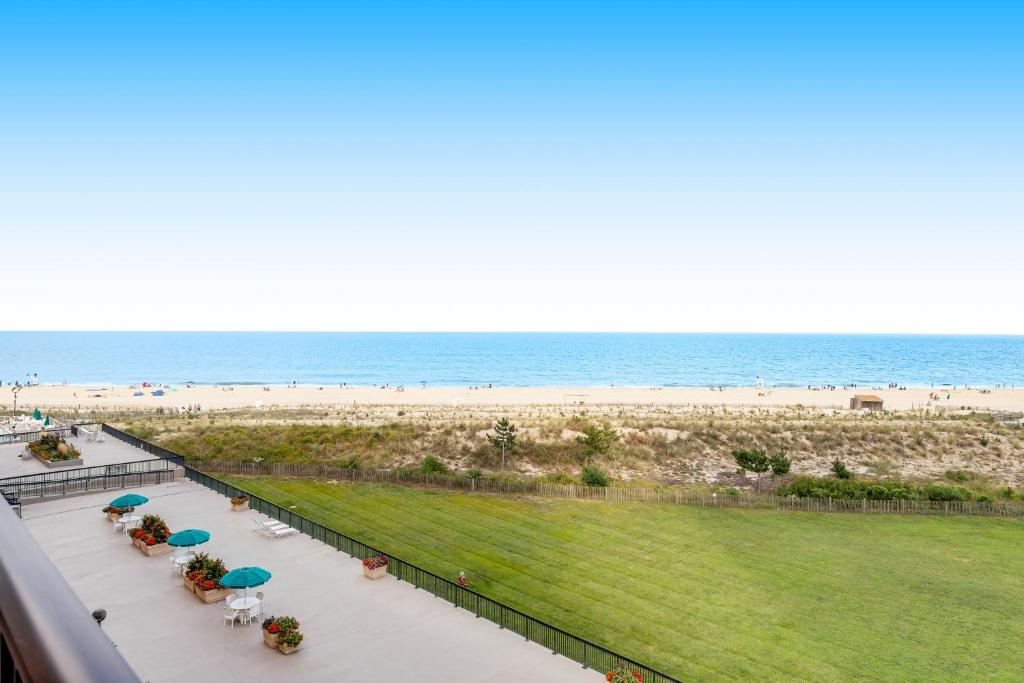 Sea Colony --- 510 Dover photo 1