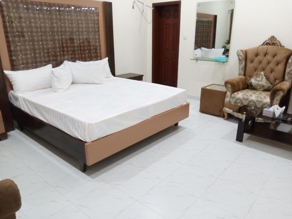 Hotel Taj Palace Multan photo 1