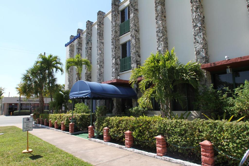 Chateaubleau Hotel image
