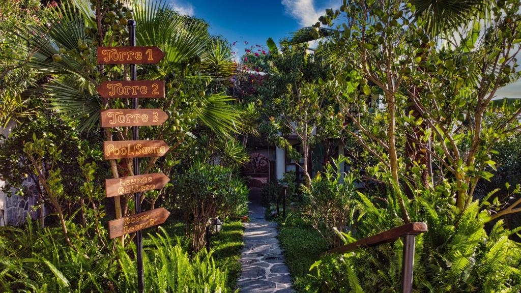 Casa Lobo Bungalows photo 2