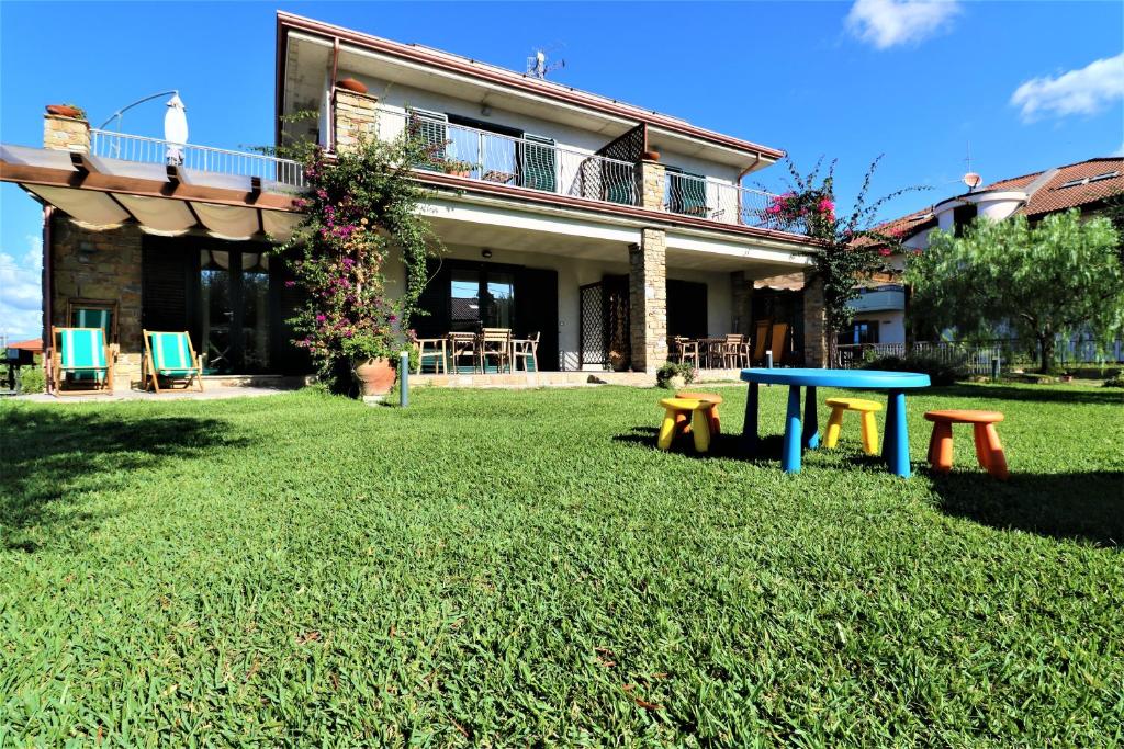 Villa di Marinella photo 3