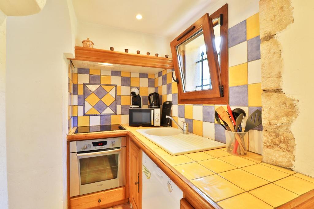La Maison De Noelie - stunning house for rent photo 4