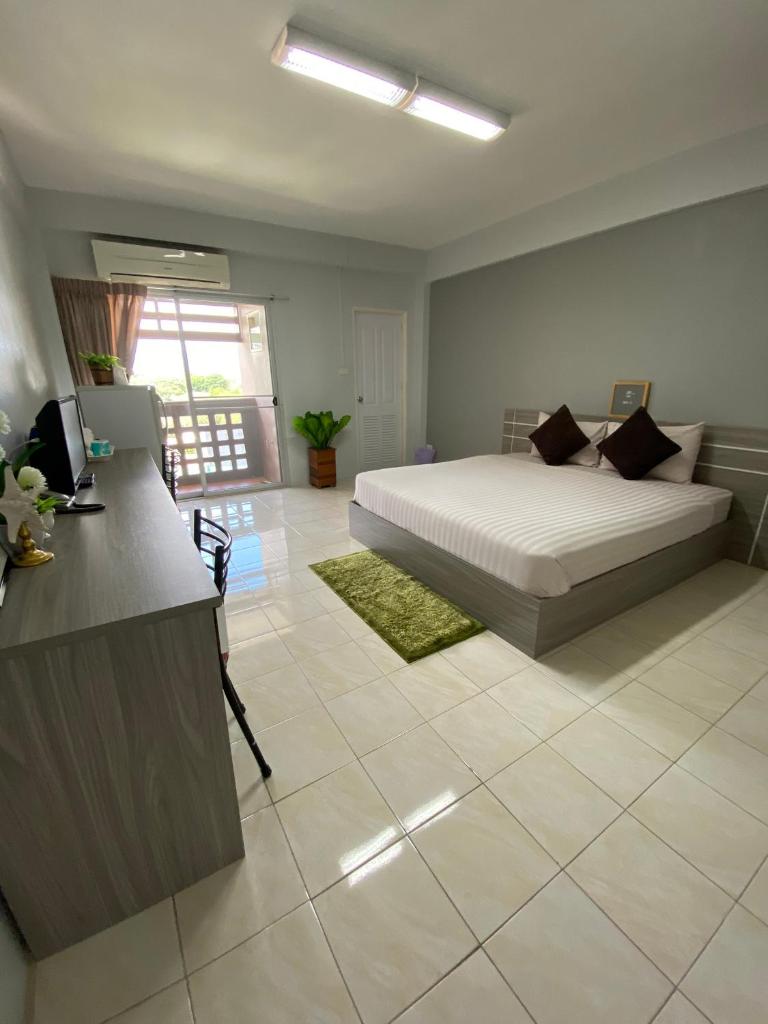Burapha Bangsaen Garden Apartment photo 2