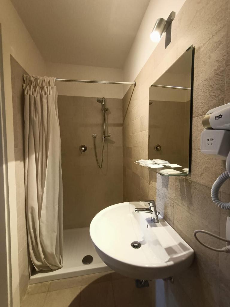 Panperduto Room Type - Twin Room with Bathroom