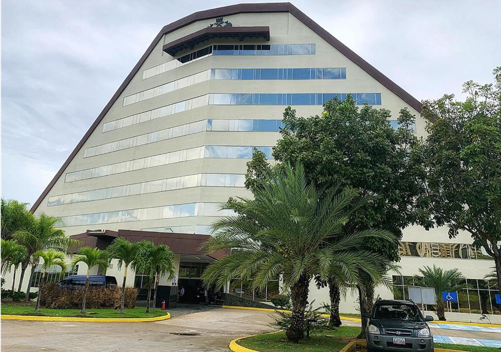 Eurobuilding Hotel & Suites Guayana photo 1