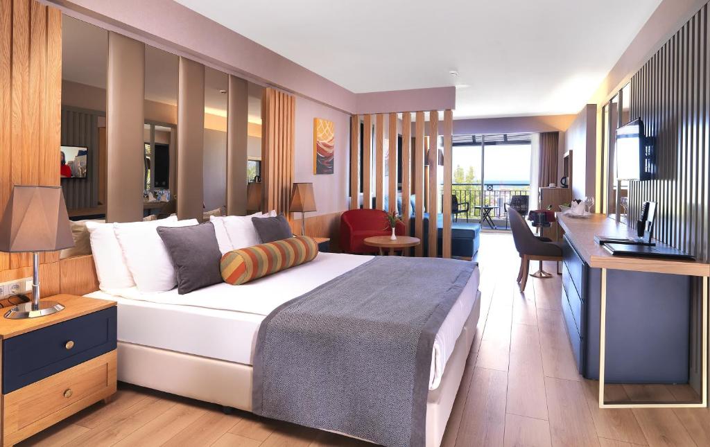 Imperial Türkiz Resort Hotel & SPA photo 4