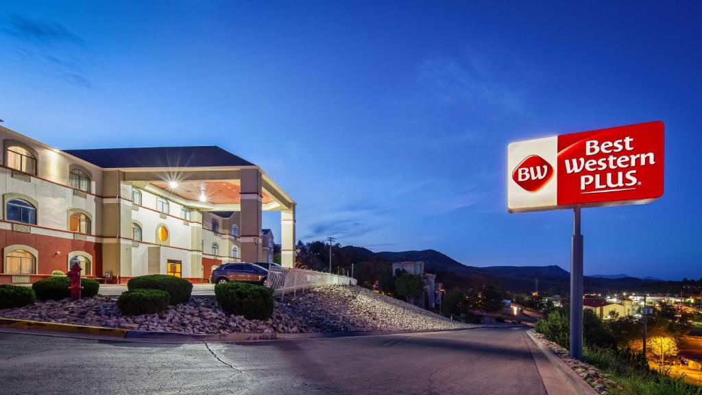 Best Western Plus Ruidoso Inn image