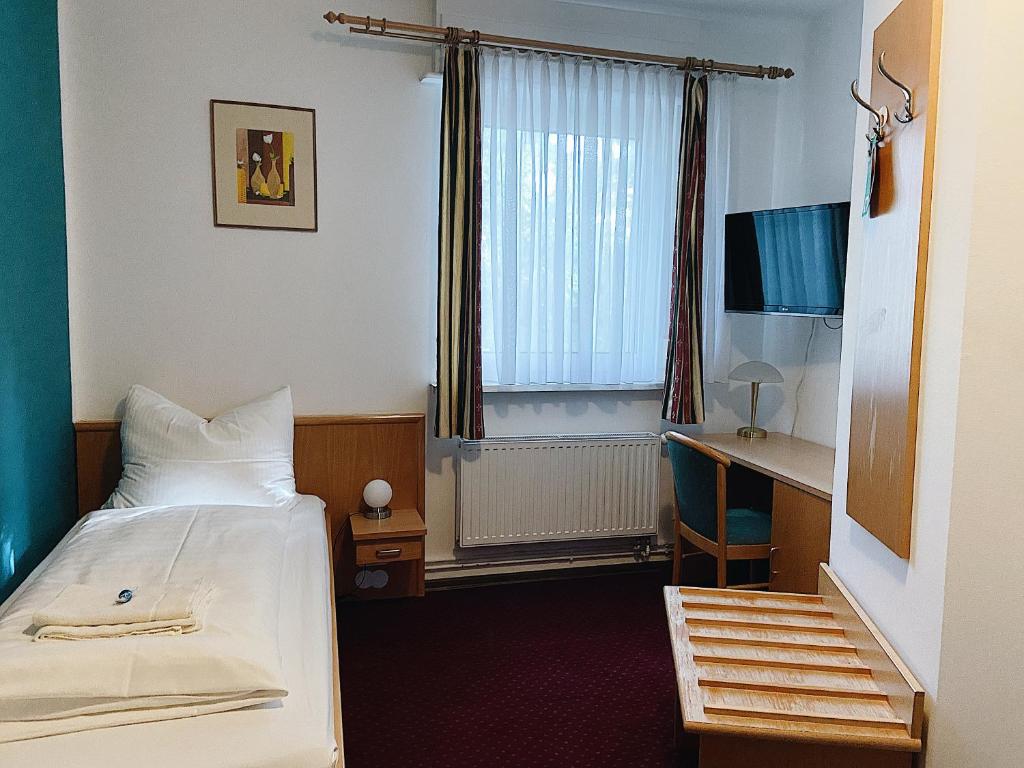Waldrestaurant & Hotel photo 3