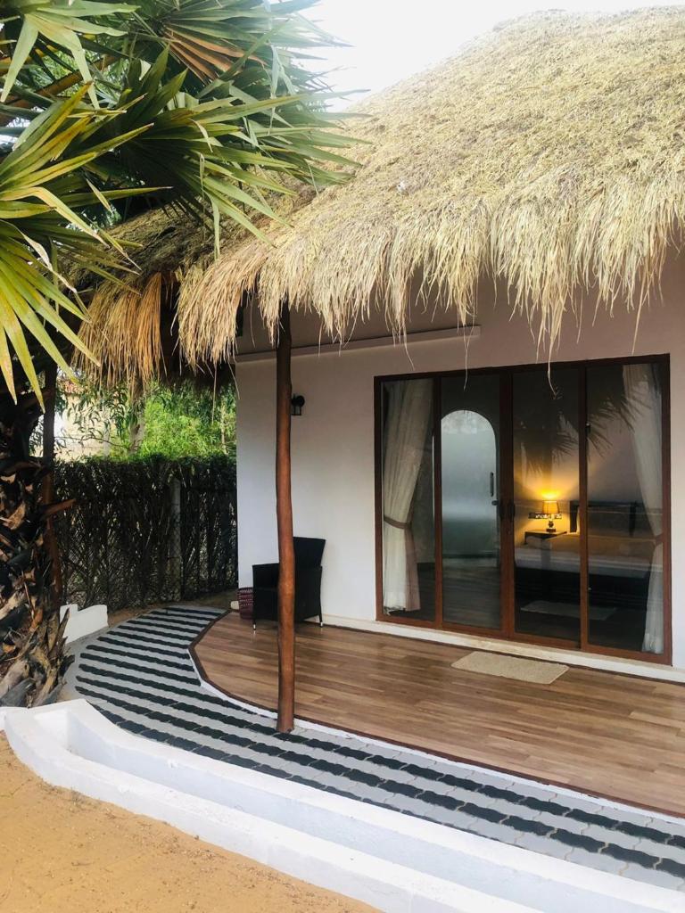 The Blue Lagoon Resort Kalpitiya photo 4