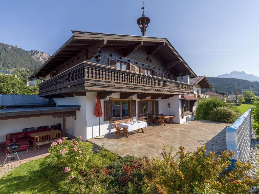 Exclusive Villa Tirol photo 1