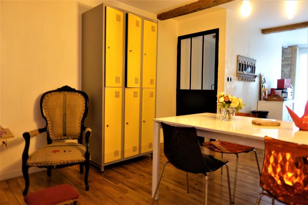 Maison Small Luxury ( planxa,suite,solarium,jacuzzi,pas de vis à vis) photo 3