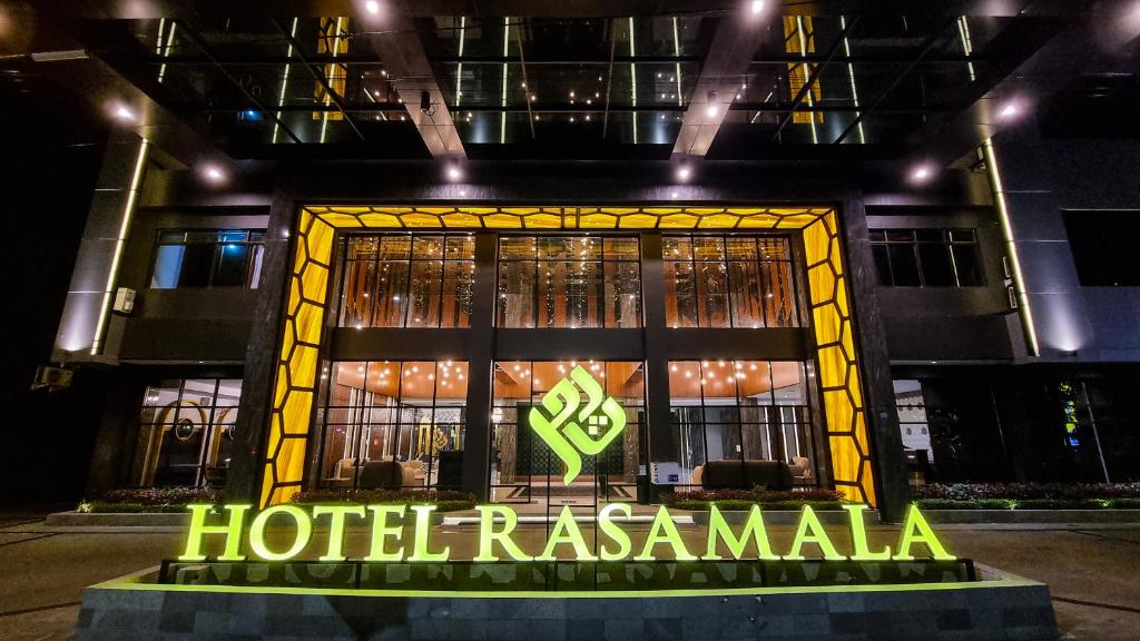 Hotel Rasamala - Tap to explore photos
