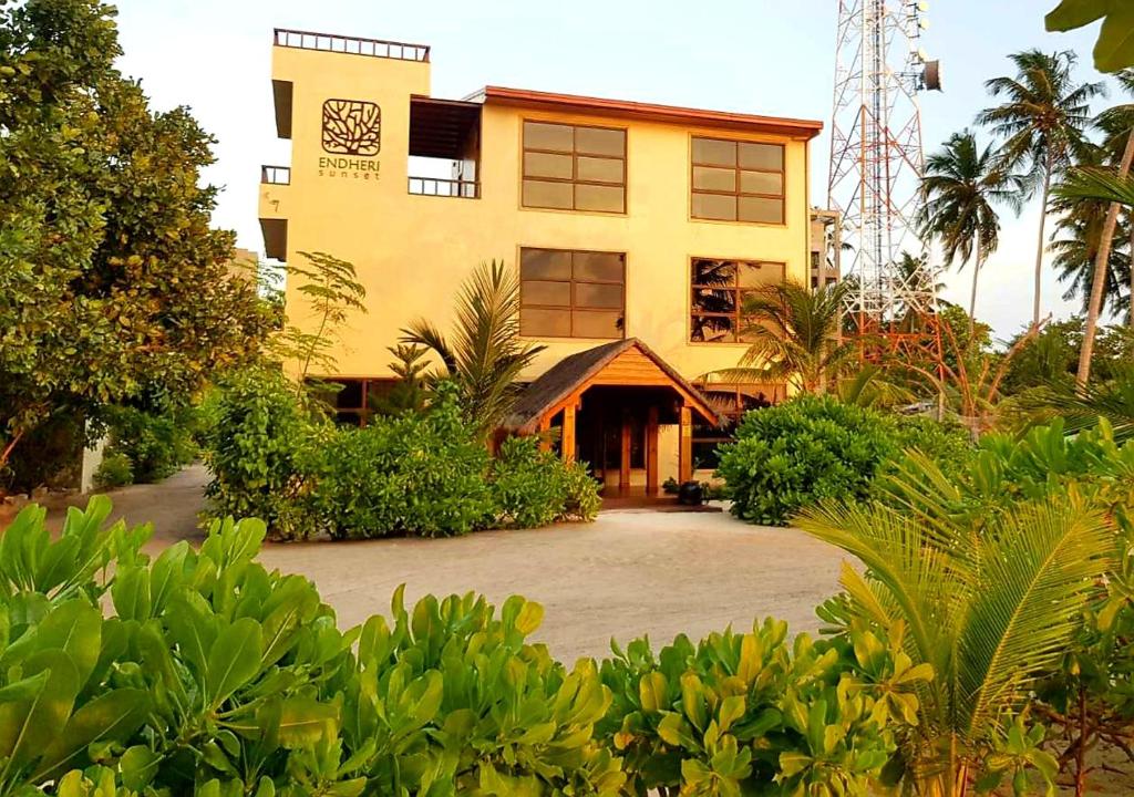 Endheri Sunset Dhangethi photo 2