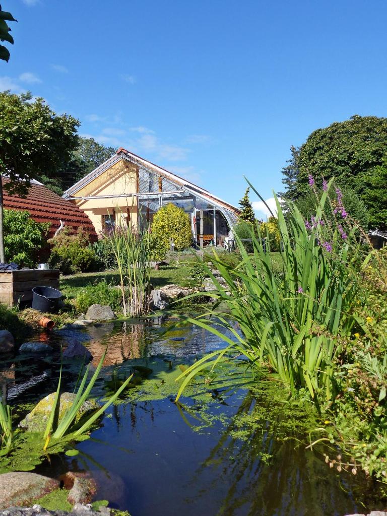 "Balmgarten" im Naturpark Usedom, Bio Solarhaus mit großem Garten