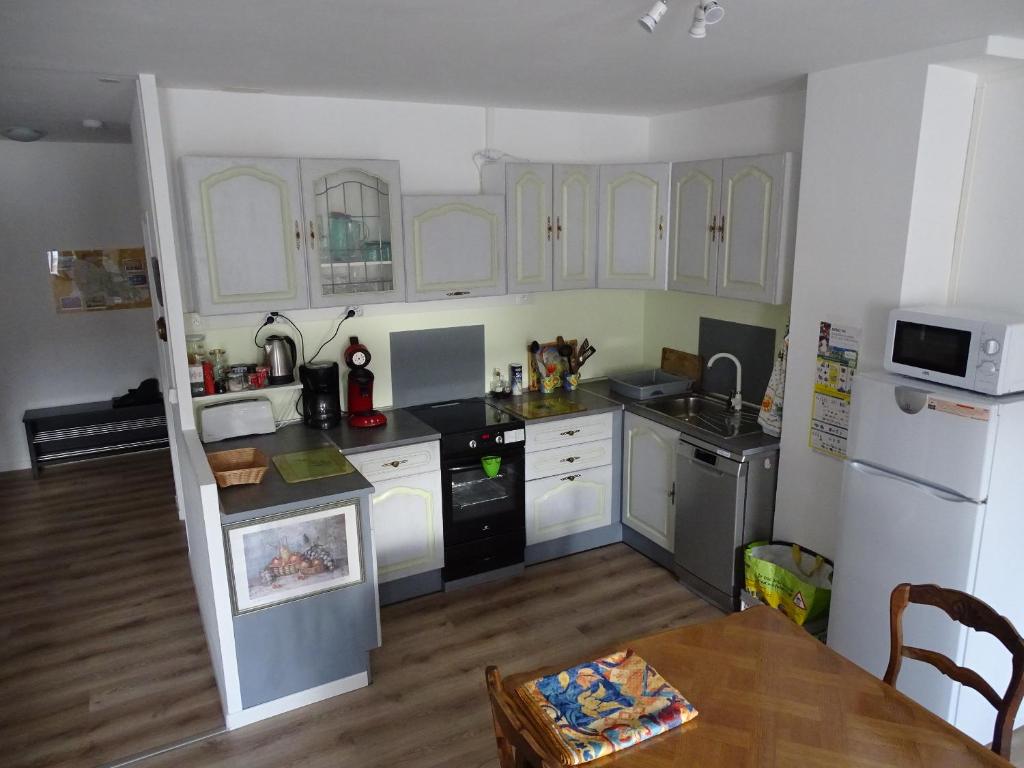 Appartement spacieux 6 personnes très lumineux photo 3