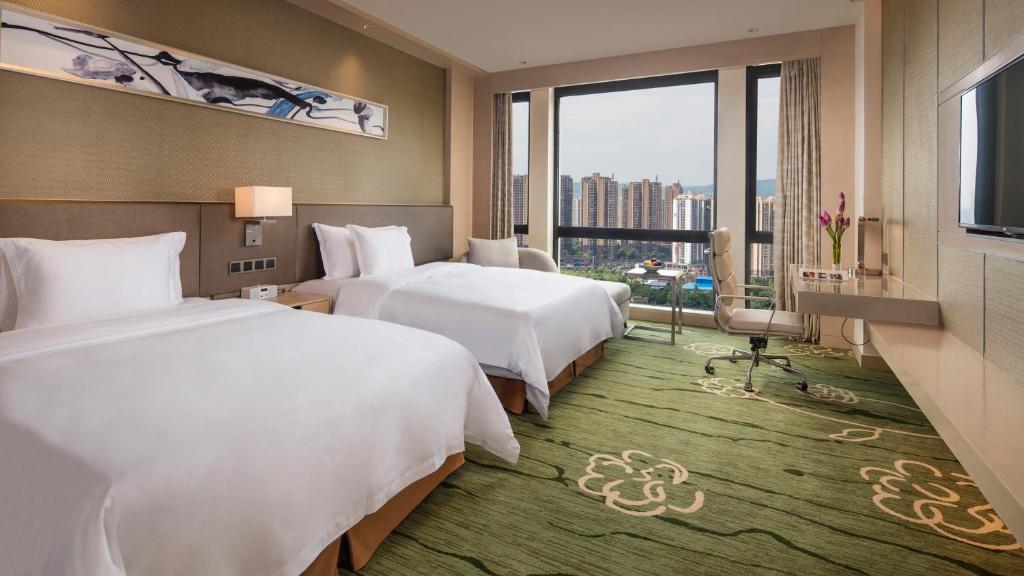 Трехместный (Клубный двухместный номер с 2 отдельными кроватями), Holiday Inn Chongqing University Town