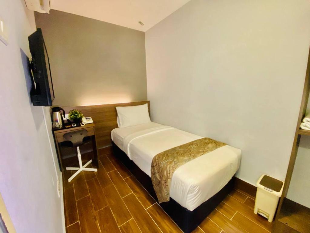 Одноместный (Standard Single (No Window)), Asia Like Boutique Hotel