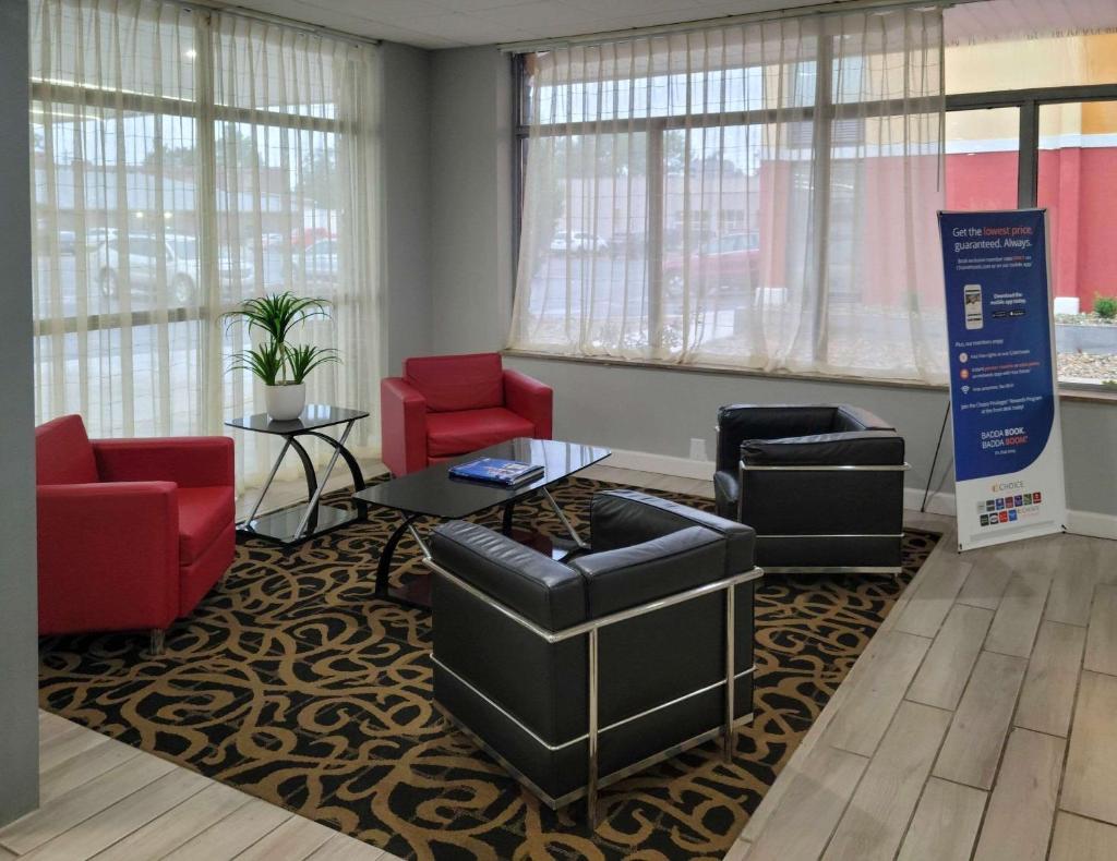 Quality Inn Terre Haute University Area photo 2