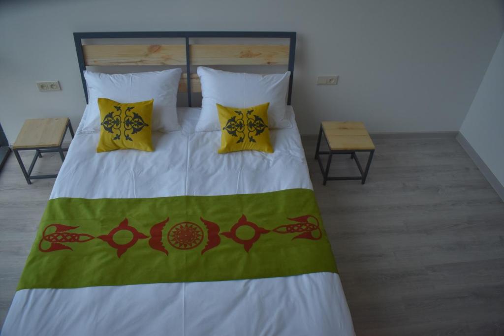 Kaghni Hotel photo 1