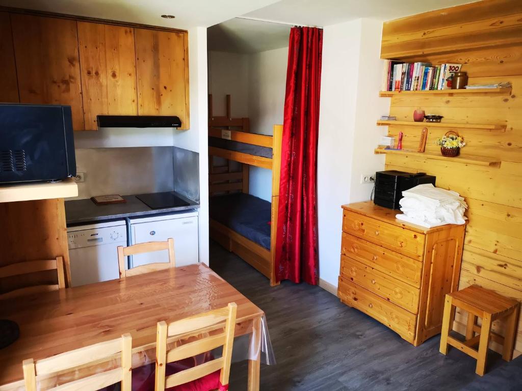 Borsat - Beau Studio 4pax sur les pistes, avec balcon photo 1